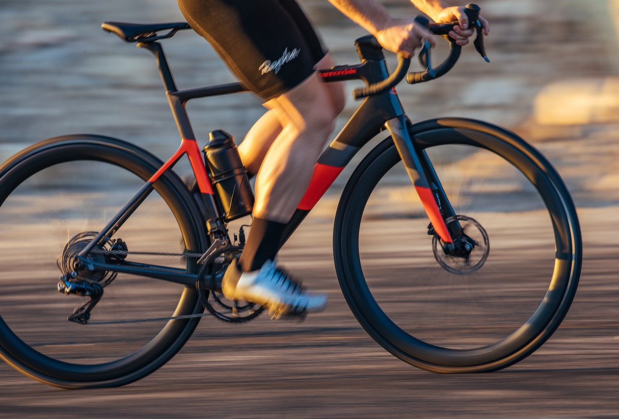 Supersix Evo Neo E Road Bikes Cannondale