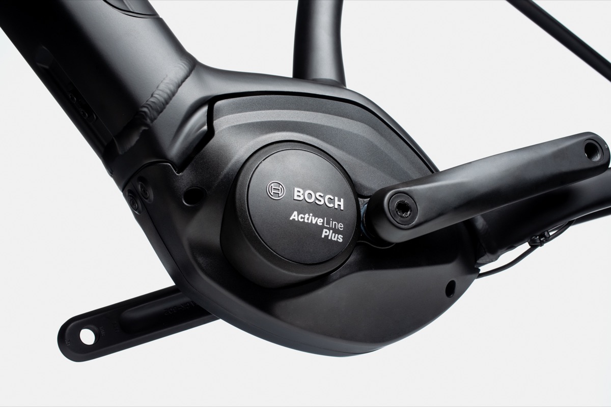 Canvas Neo Remixte 2 E Urban Bikes Cannondale