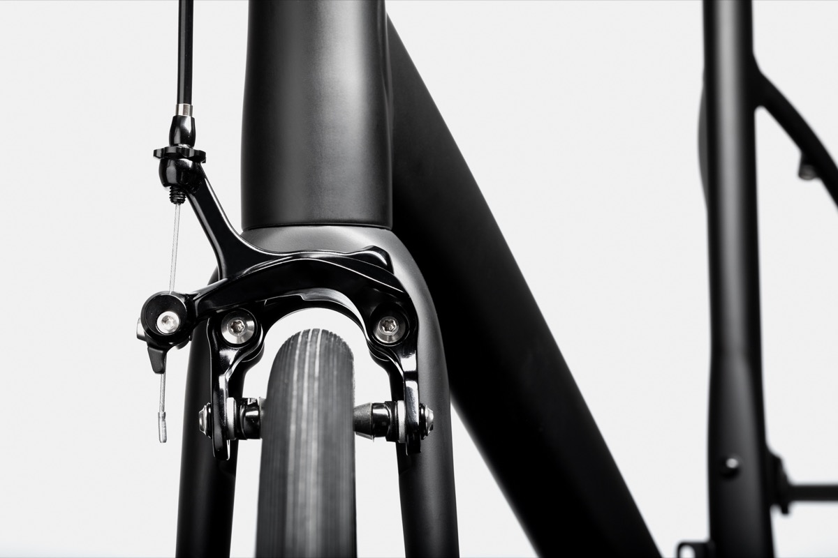 caad13 frame weight