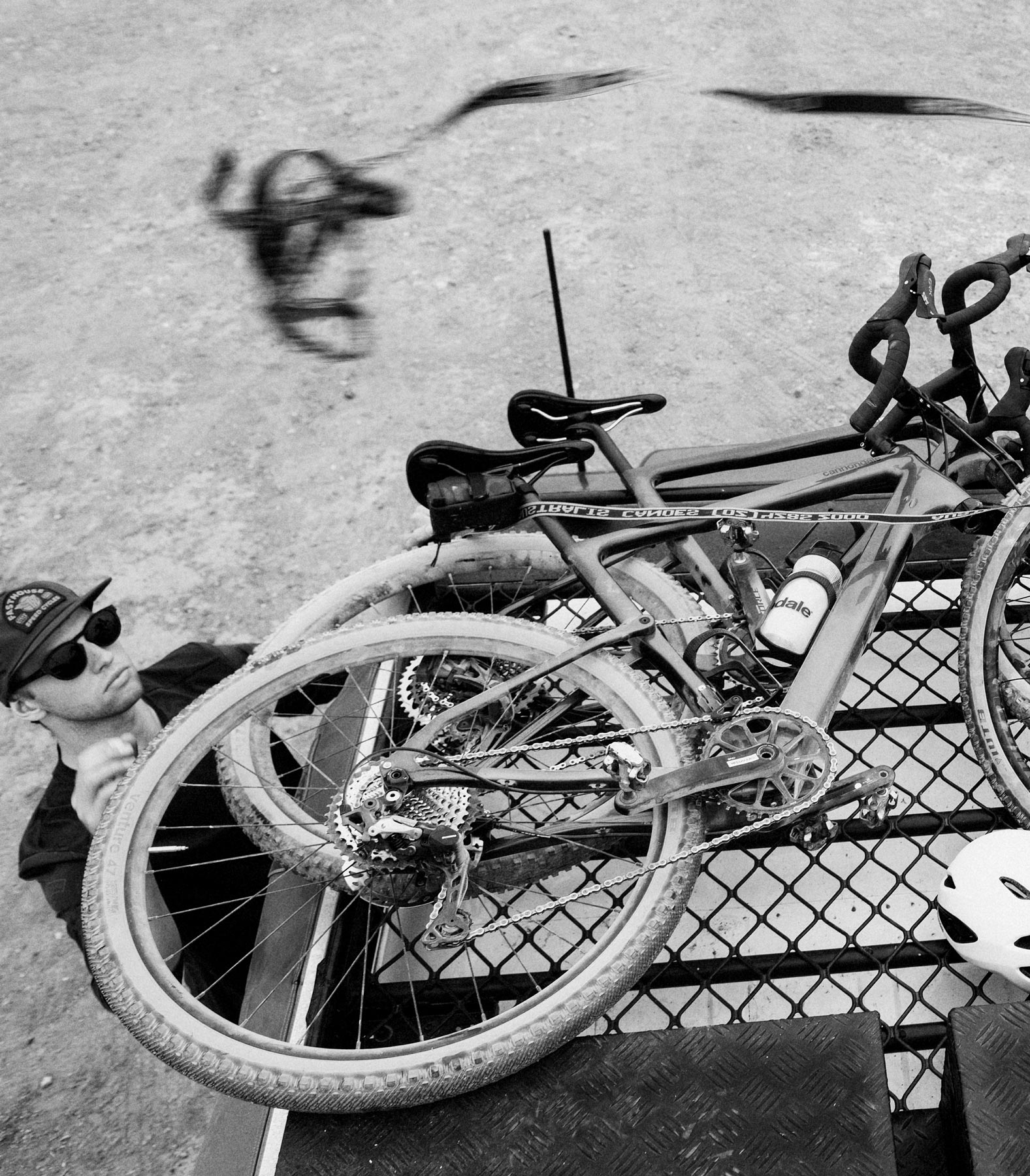 cannondale lefty gravel bike