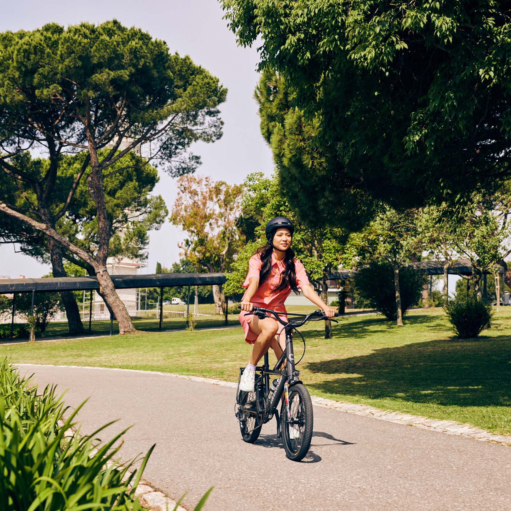 Compact Neo Electric Commuter Bikes Electric Bike Cannondale