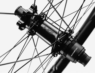 Cannondale ai hotsell offset wheels