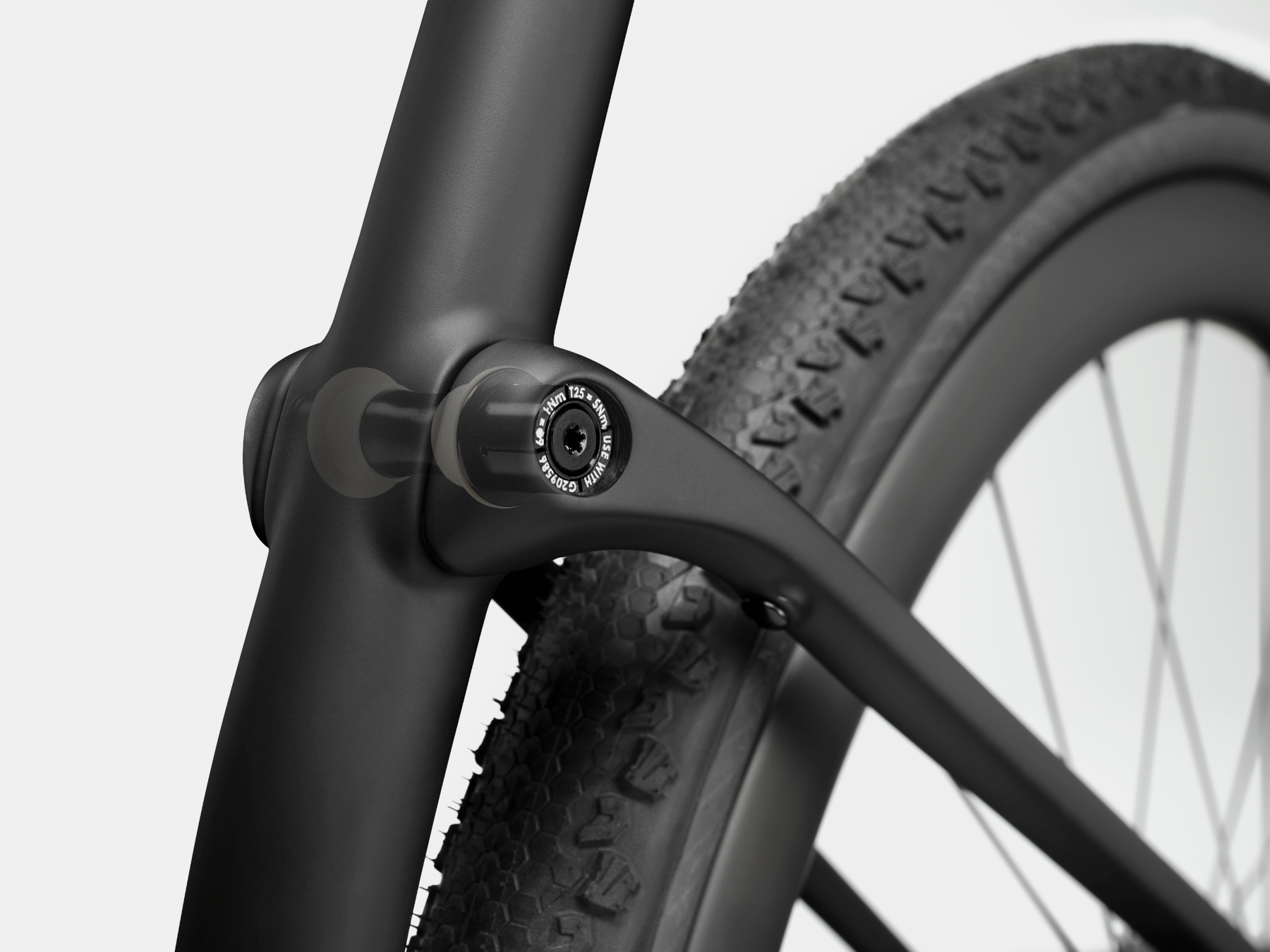 KingPin Suspension — pivot ascuns în seat tube